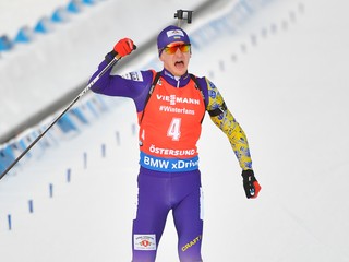 Ukrajinský biatlonista Dmytro Pidručnyj. 