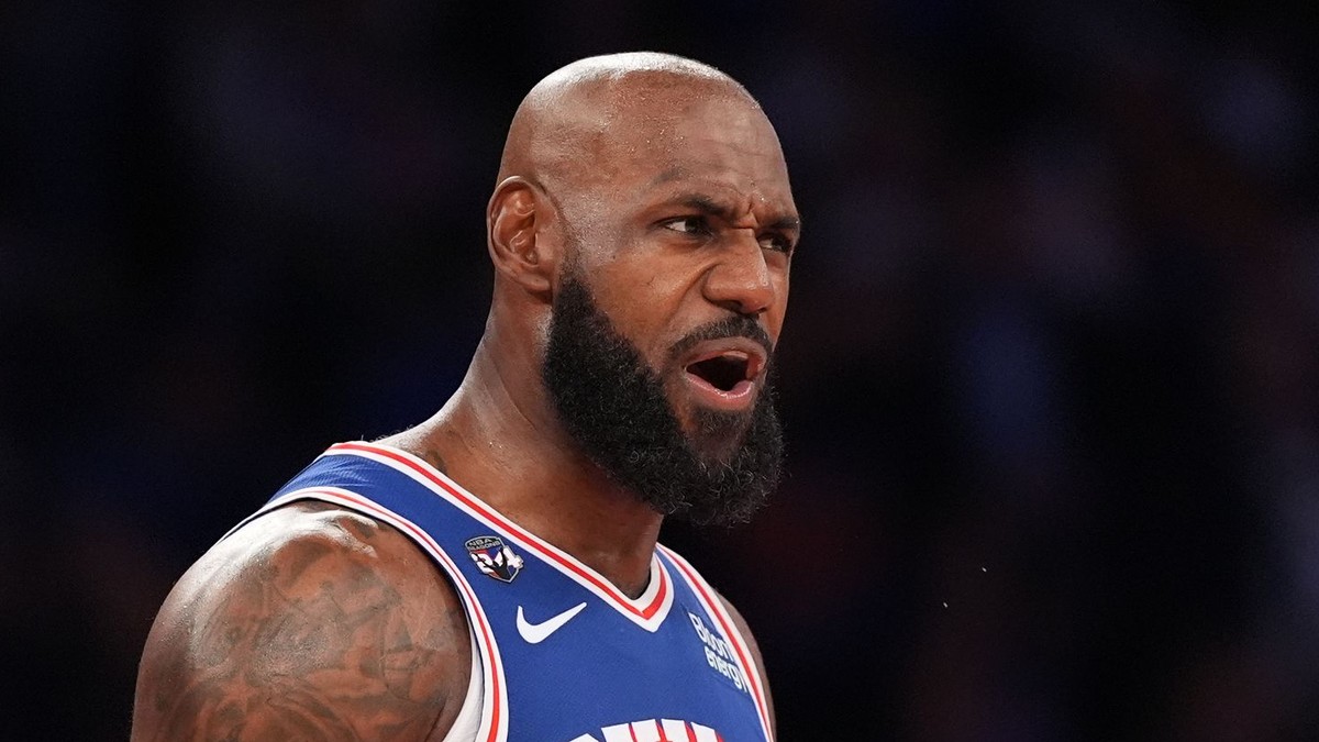 Hráč Philadelphie 76ers LeBron James.