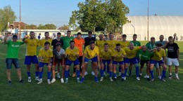 Futbalisti TJ Horné Saliby.