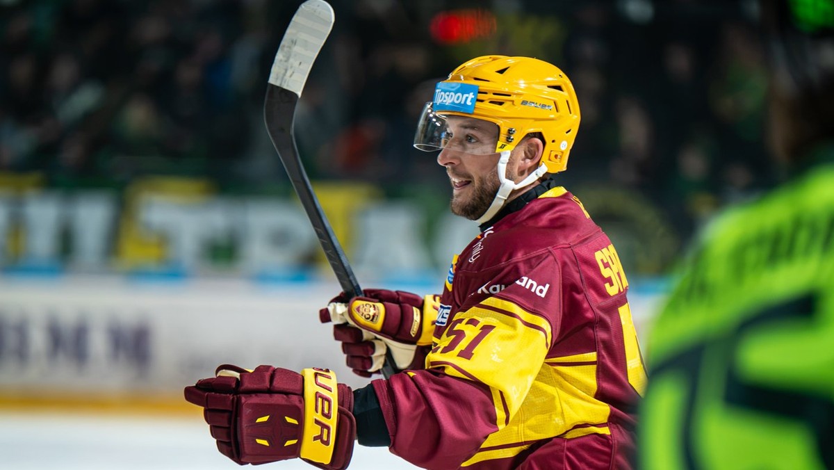 Ryan Spooner. 