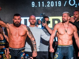 Karlos Vémola a Attila Végh pred ich „Zápasom storočia“ v roku 2019.