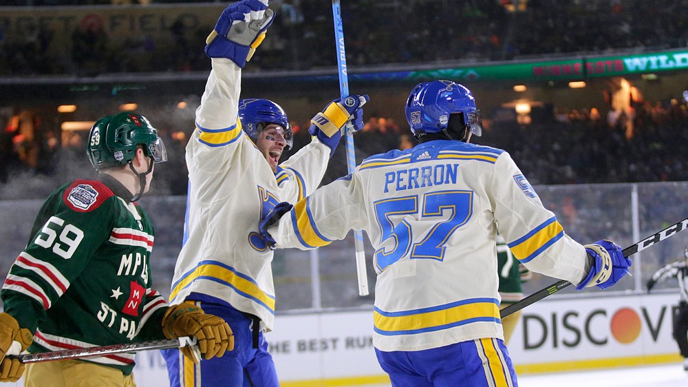 Na najchladnejší zápas histórie prišli ako na pláž. NHL zažila výnimočný Winter Classic