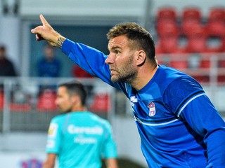 Tomáš Ďubek na lavičke ViOn Zlaté Moravce.
