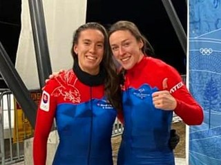 Viktória Čerňanská (vľavo) a Lucia Mokrášová.