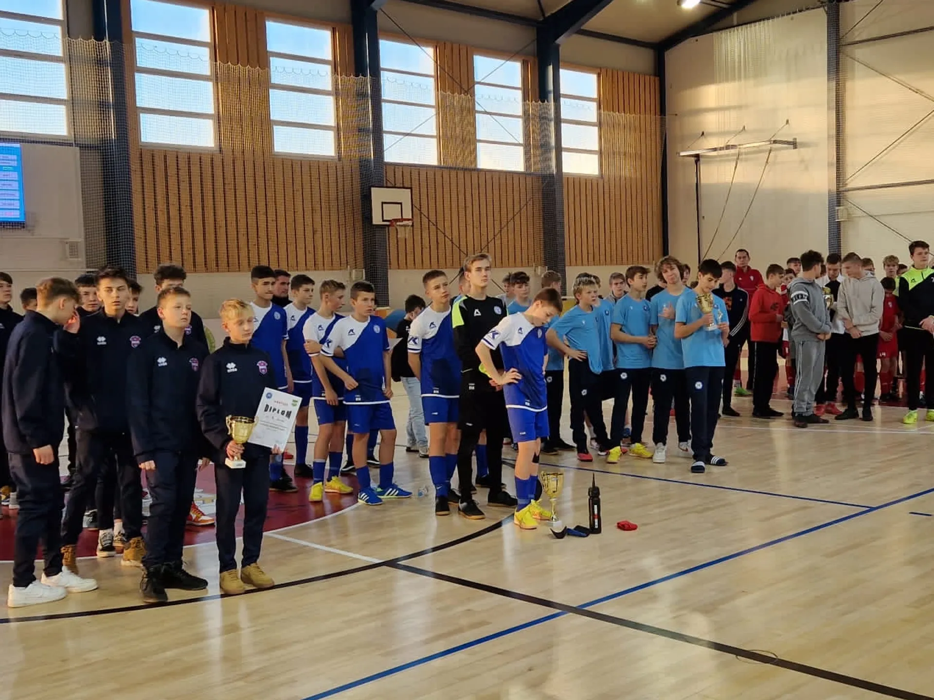 Putovný pohár predsedu SsFZ mieri do Levoče