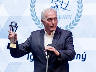 Bývalý volejbalový reprezentant a tréner Igor Prieložný počas uvedenia do Siene slávy slovenského volejbalu v roku 2024.