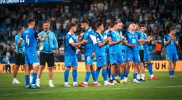 Slovenskí futbalisti sa lúčia s fanúšikmi po zápase Slovensko - Rumunsko na EURO U21.