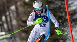 Petra Vlhová počas 1. kola slalomu na zimných olympijských hrách v Cortine d'Ampezzo.
