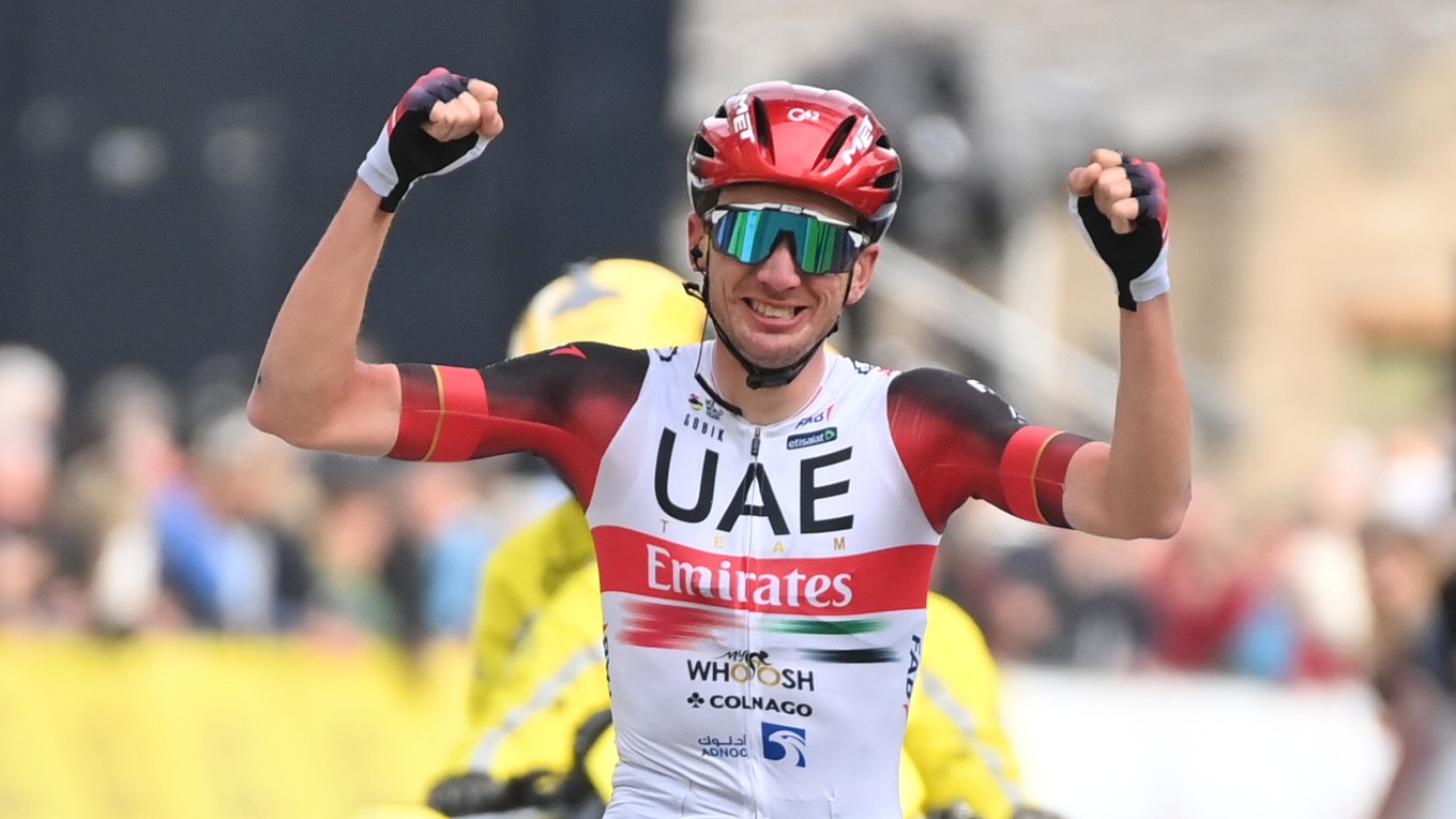 Americký cyklista Brandon McNulty. 