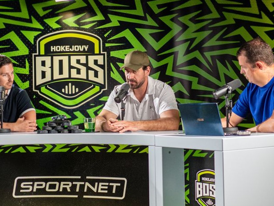 Rusnák, Valábik a Záborský debatujú o hokeji v podcaste Hokejový BOSS.
