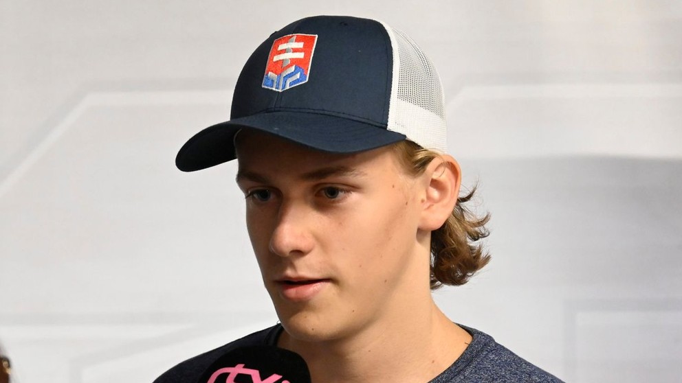 Tomik Rengöring Útočník Tobias Tomík sa stal najmladším slovenským strelcom na turnaji ...
