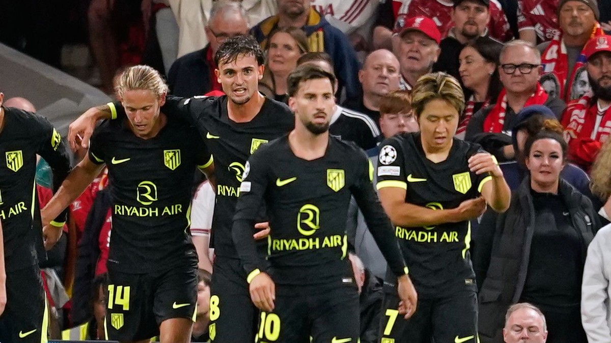 Futbalisti Atlética Madrid oslavujú gól.
