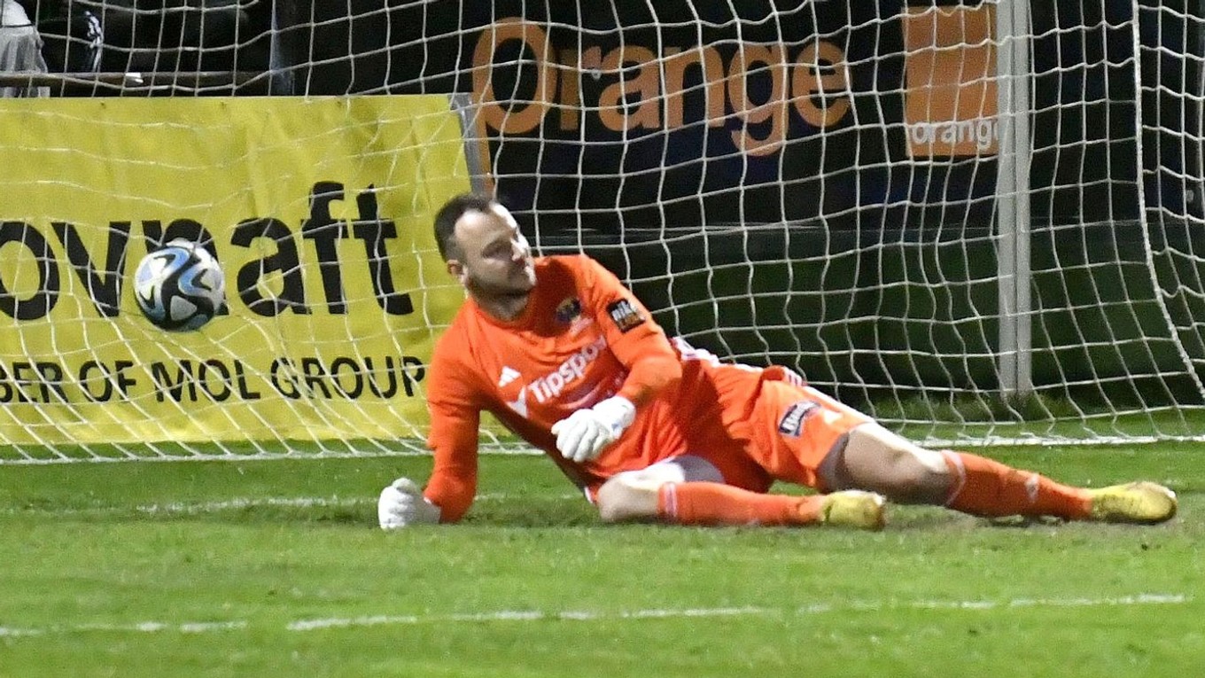 Benjamin Száraz v bráne MFK Zemplín Michalovce.