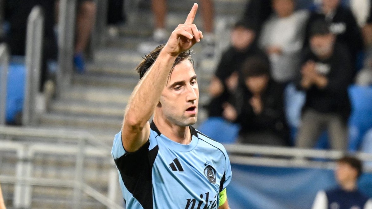 Andraž Šporar (Slovan) sa raduje po strelení gólu.