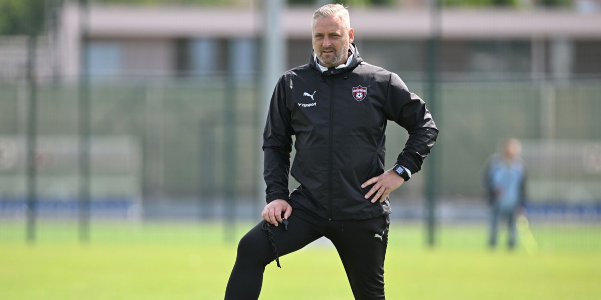 Čo si jak posledné tri zápasy Spartaku, čo sa stále červenáš? (tréneroviny)