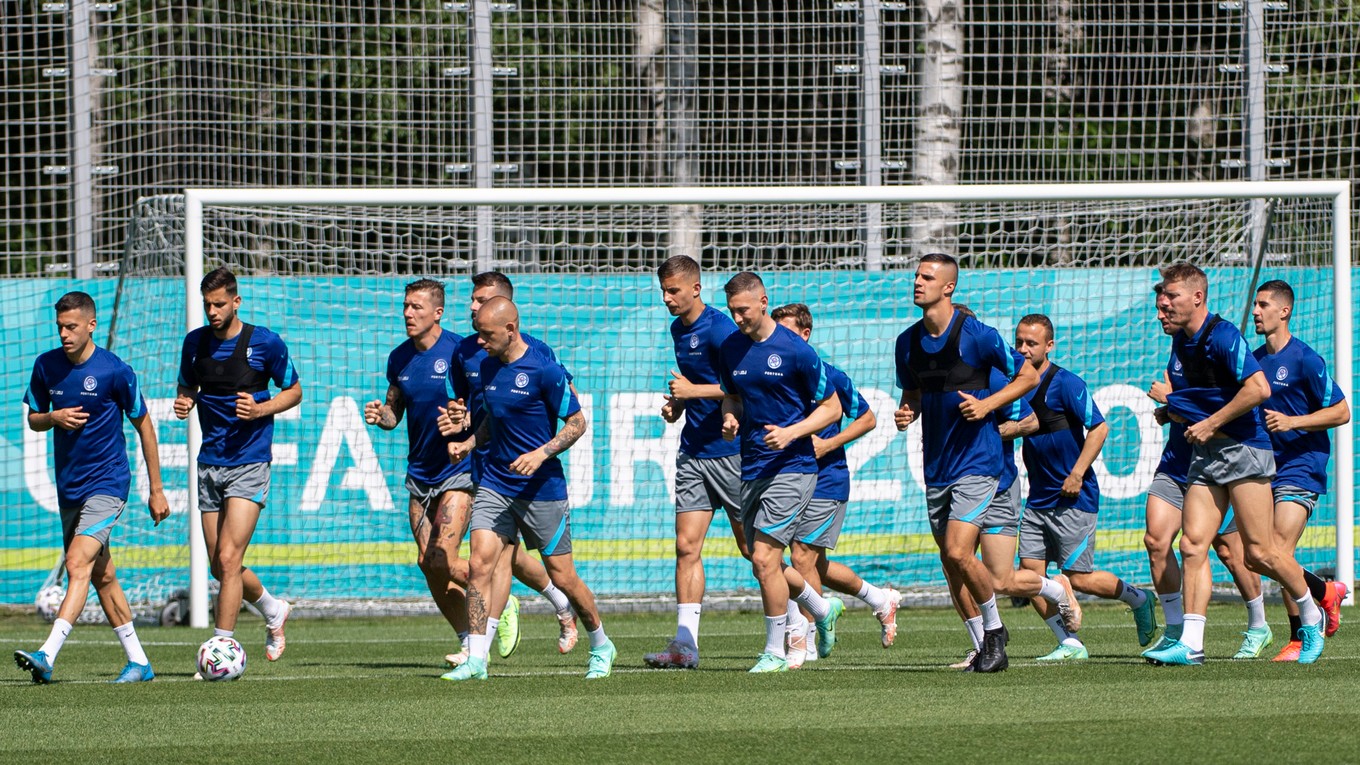 Slovenskí futbalisti a tréning pred EURO 2020.