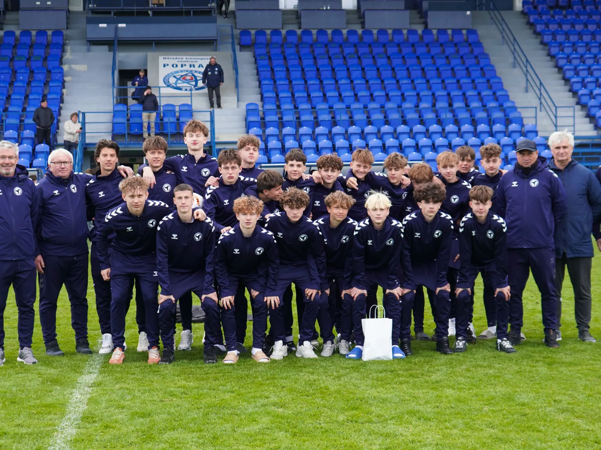 ELITNÝ MLÁDEŽNÍCKY FUTBAL –  Druhý turnaj regionálnych výberov U14 s triumfom Západoslovákov
