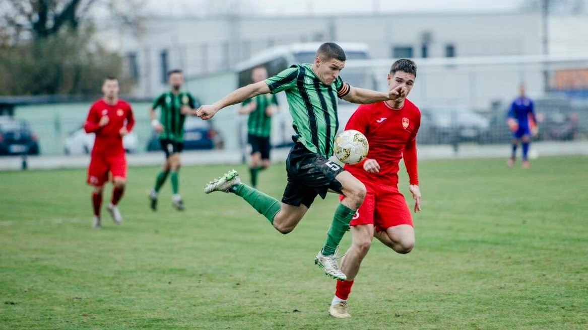 Prvých osem klubov má v zostave zastúpenie. Ako vyzerá ideálna jedenástka III. ligy Západ?