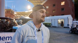 Tréner Emmy Zapletalovej Bram Peters. 