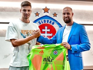 Dominik Takáč prestúpil do Slovana Bratislava