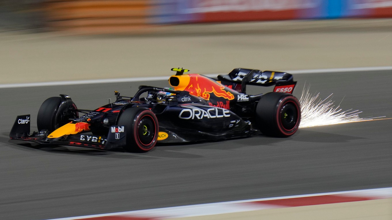 Sergio Perez na monoposte Red Bull vyhral záverečný tréning na Veľkej cene Miami.