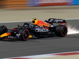 Sergio Perez na monoposte Red Bull vyhral záverečný tréning na Veľkej cene Miami.