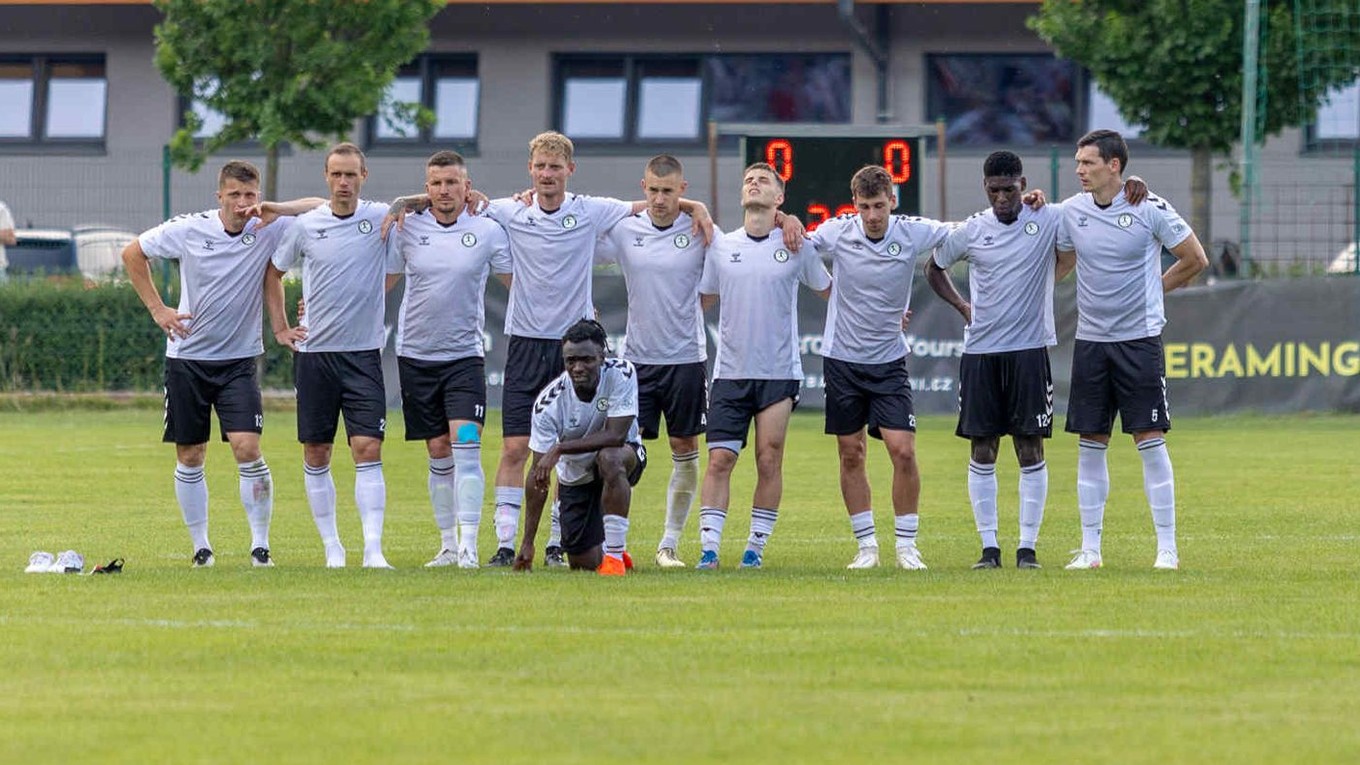 Futbalisti OFK Baník Lehota pod Vtáčnikom.