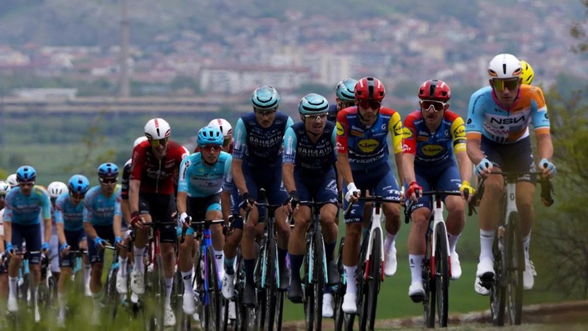 ONLINE: 7. etapa na Giro d'Italia 2026 dnes LIVE.