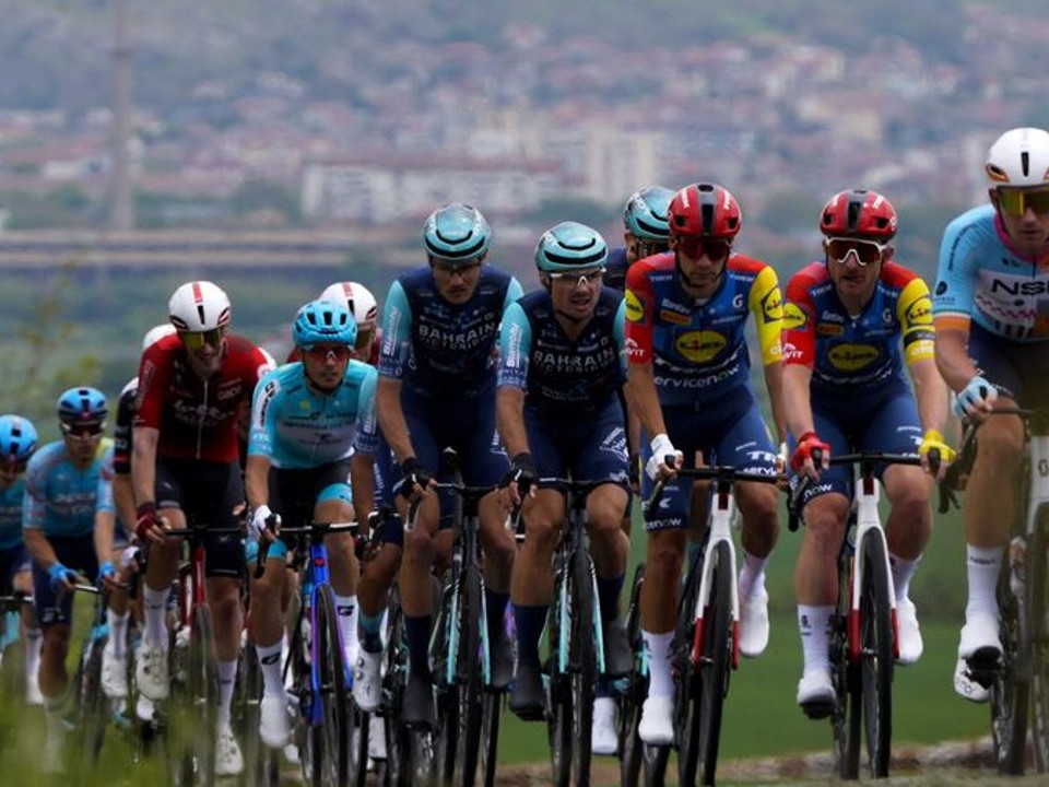 ONLINE: 7. etapa na Giro d'Italia 2026 dnes LIVE.