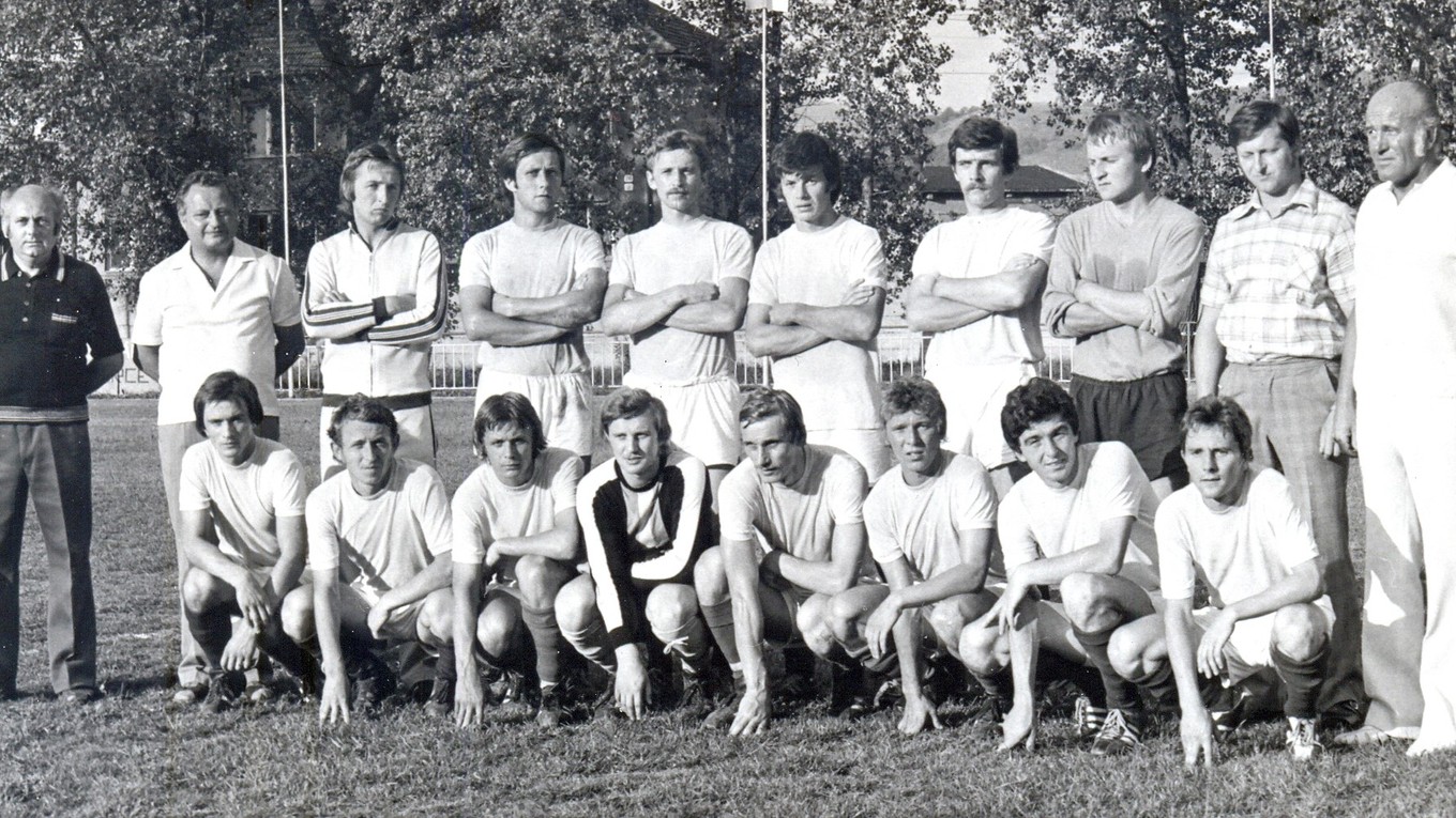 Najväčší úspech dosiahli Medzilaborce postupom z krajských majstrovstiev do divízie v sezóne 1978/79.
