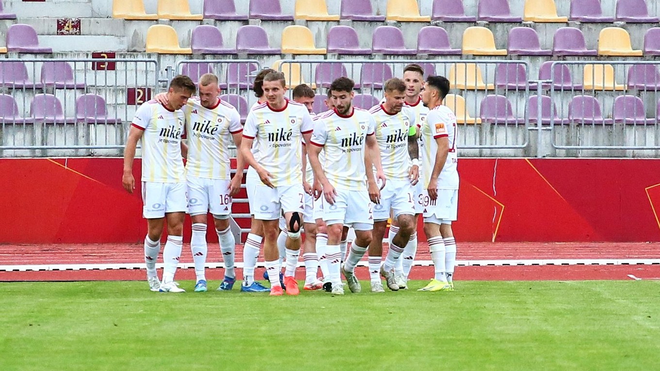 Futbalisti MFK Ružomberok.