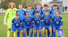 Reprezentácia do 15 rokov pred zápasom proti Srbsku na turnaji UEFA Development.