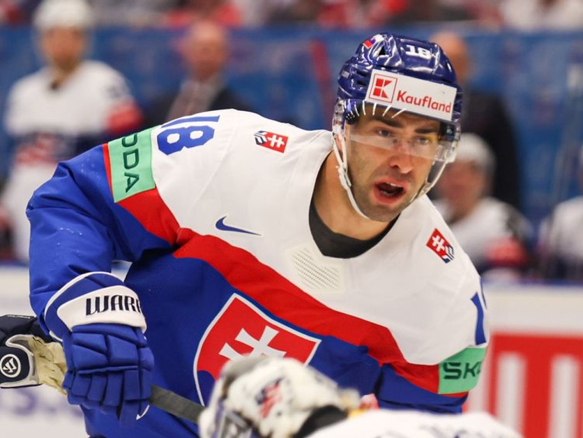 Andrej Kudrna v zápase Slovensko - USA v skupine B na MS v hokeji 2024.