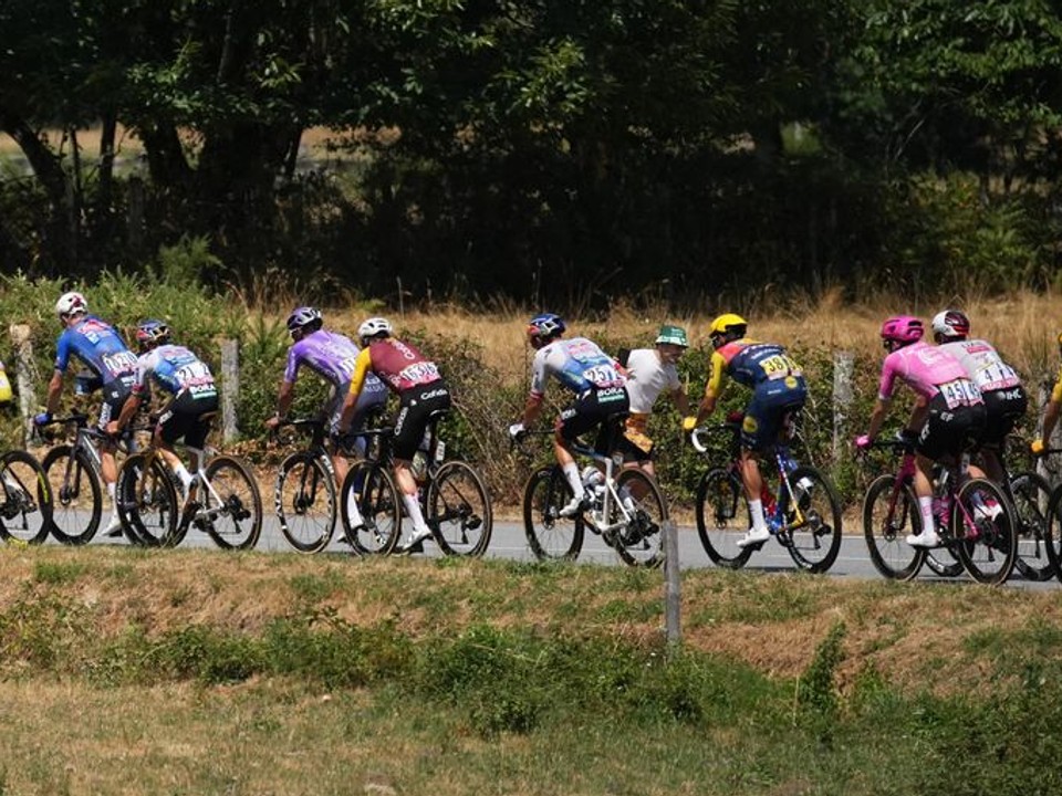 10. etapa na Tour de France 2026 dnes. Aké výsledky ponúkne nedeľa? Sledujte preteky LIVE.