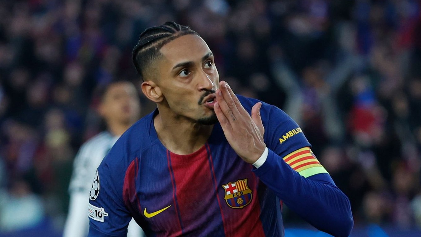 Hráč Barcelony Raphinha.