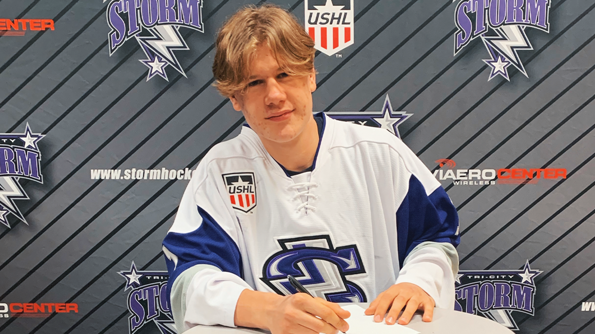 V 14 opustil domov, študuje na dvoch školách. Odmena? Čaká ho najlepšia juniorka na svete