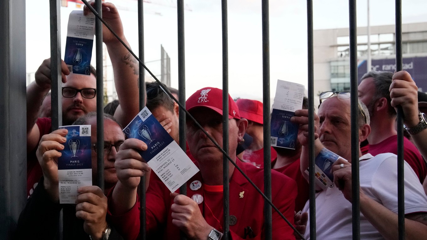 Fanúšikovia Liverpoolu pred finále Ligy majstrov v Paríži. 