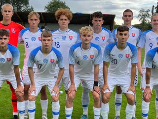 Slovenskí futbalisti do 18 rokov.