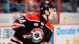Alex Mišiak v drese Waterloo Black Hawks.