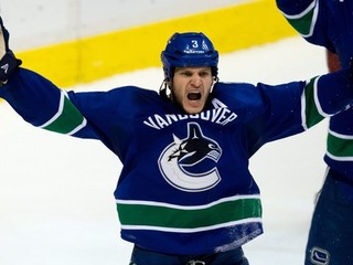 Kevin Bieksa.