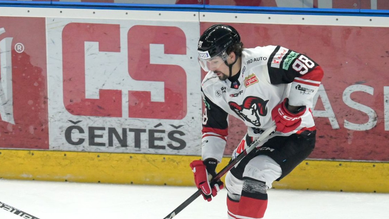 Carter Turnbull v drese HC MONACObet Banská Bystrica.