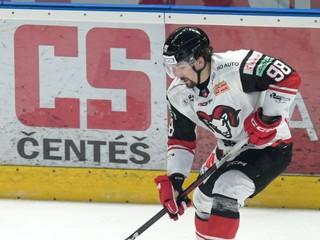 Carter Turnbull v drese HC MONACObet Banská Bystrica.