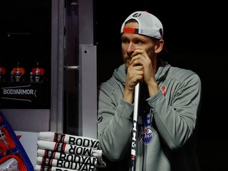 Kanadský hokejista Corey Perry (Edmonton) po prehre vo finále play-off NHL. 