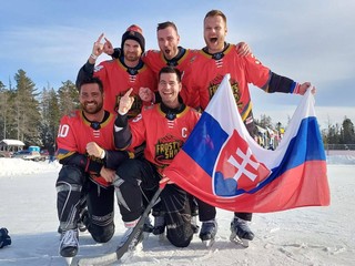 Majstri sveta v rybníkovom hokeji 2023, tím Frosty Shots.