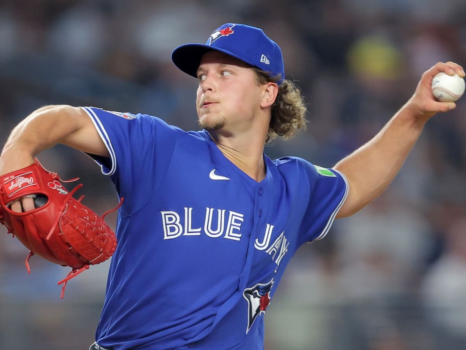 Nadhadzovač Toronto Blue Jays Adam Macko v zápase proti New York Yankees.
