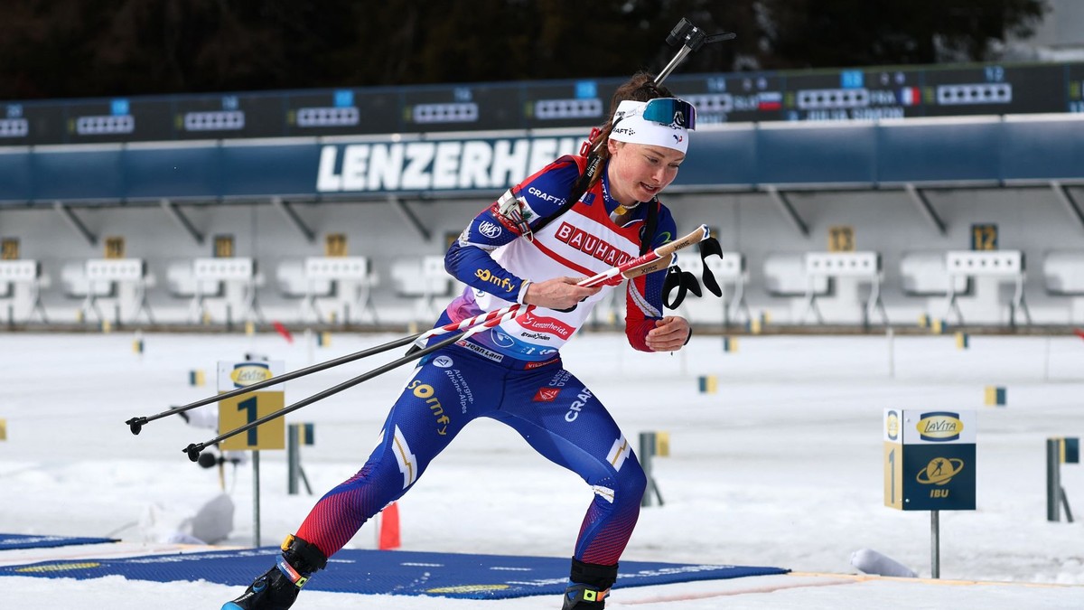 Ďalšie problémy medzi Francúzkami. Rieši sa aféra s manipulovaním zbrane