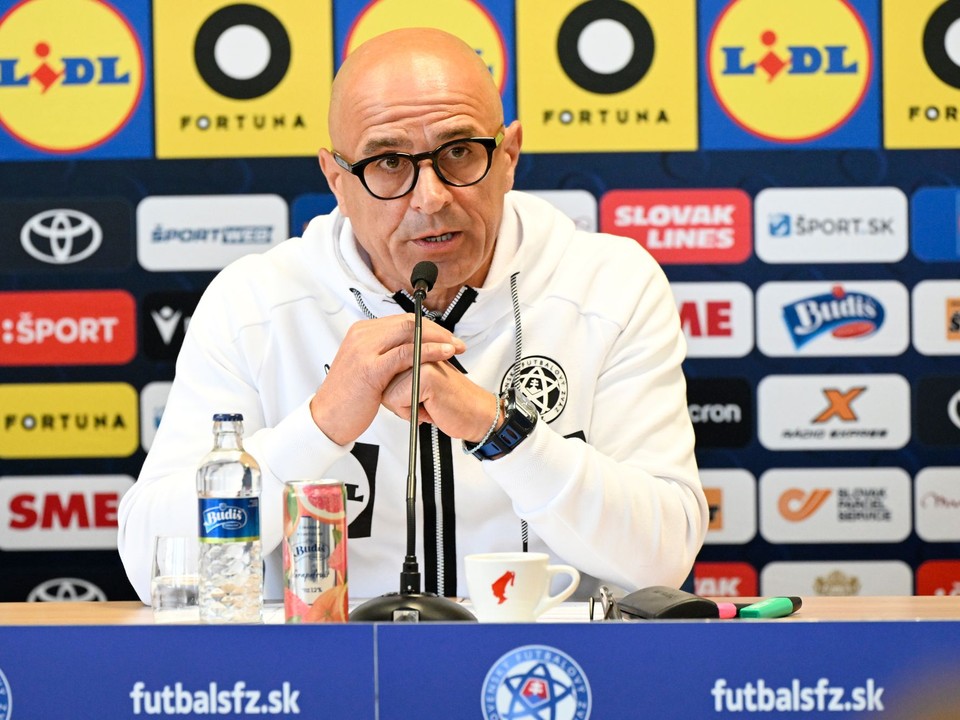 SR Futbal MS 2026 kvalifikácia Calzona nominácia BAX .jpg