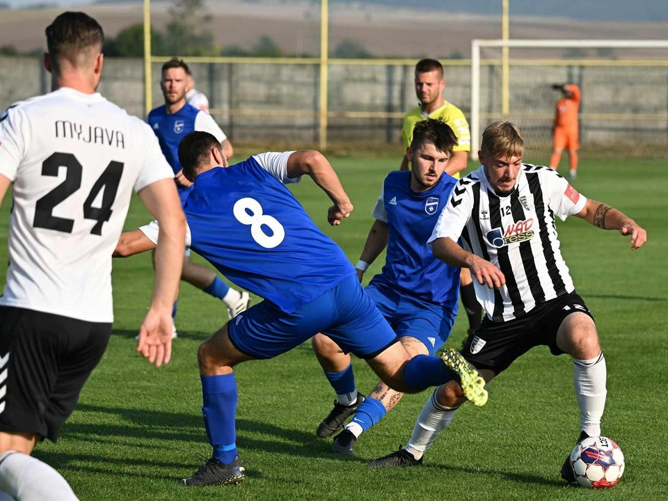 Futbalisti Spartaka Myjava zaznamenali vysokú výhru.