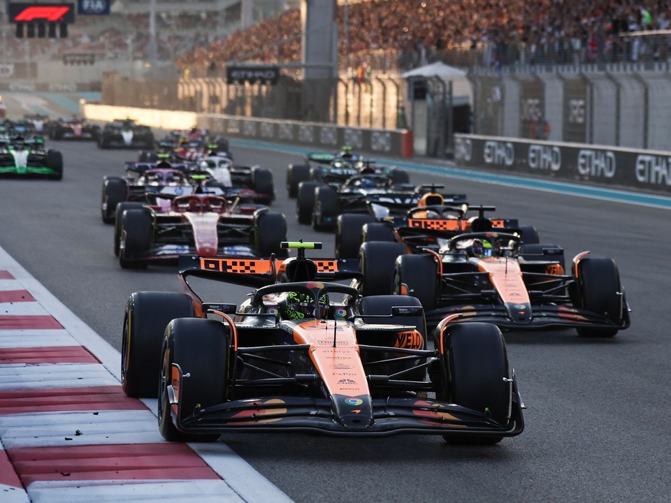 ONLINE: Veľká cena Abú Zabí 2025 formuly 1.