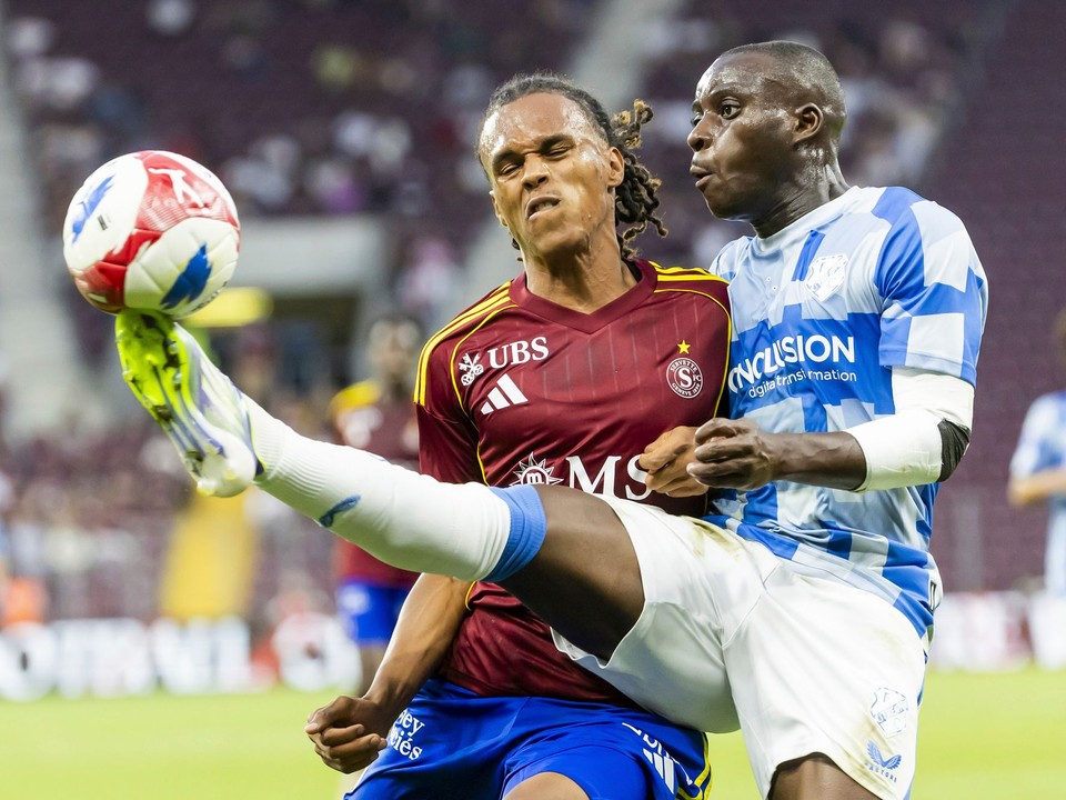 Momentka zo zápasu FC Utrecht - Servette Ženeva